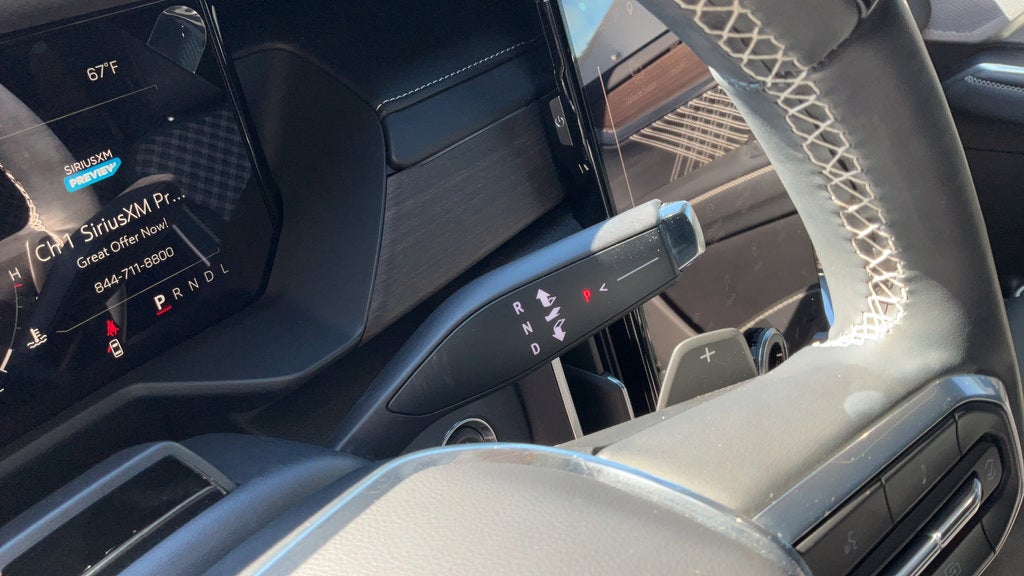 2025 GMC Acadia Denali