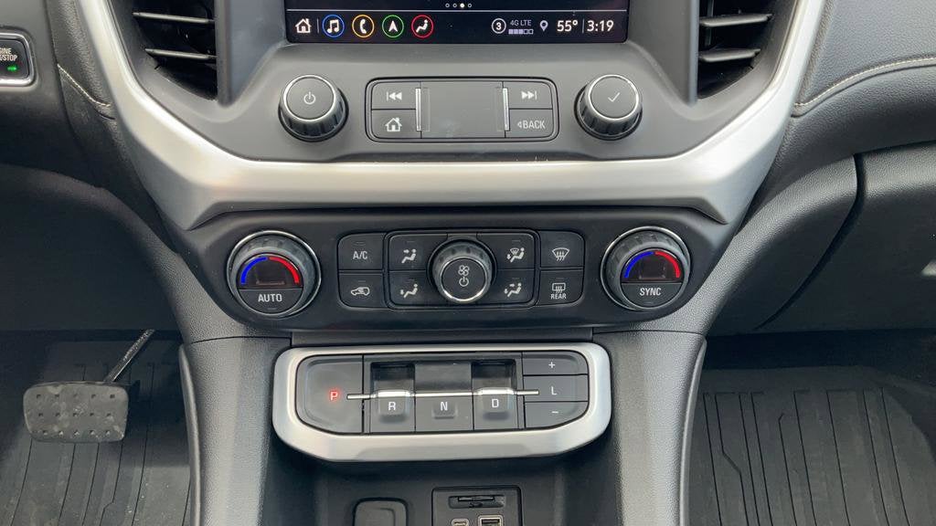 2021 GMC Acadia SLT
