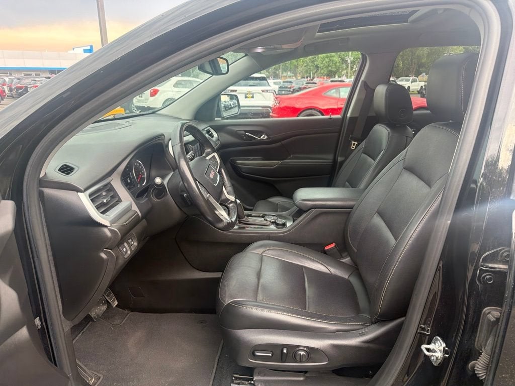 2019 GMC Acadia SLT