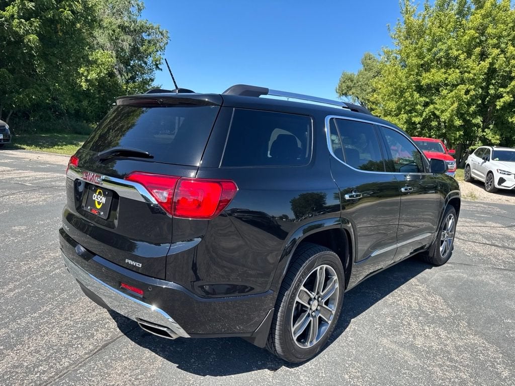 2019 GMC Acadia Denali