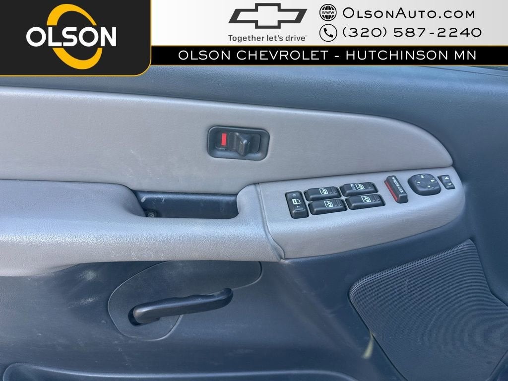 2002 Chevrolet Tahoe LS