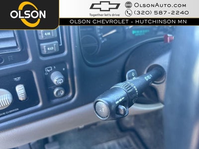 2002 Chevrolet Tahoe LS