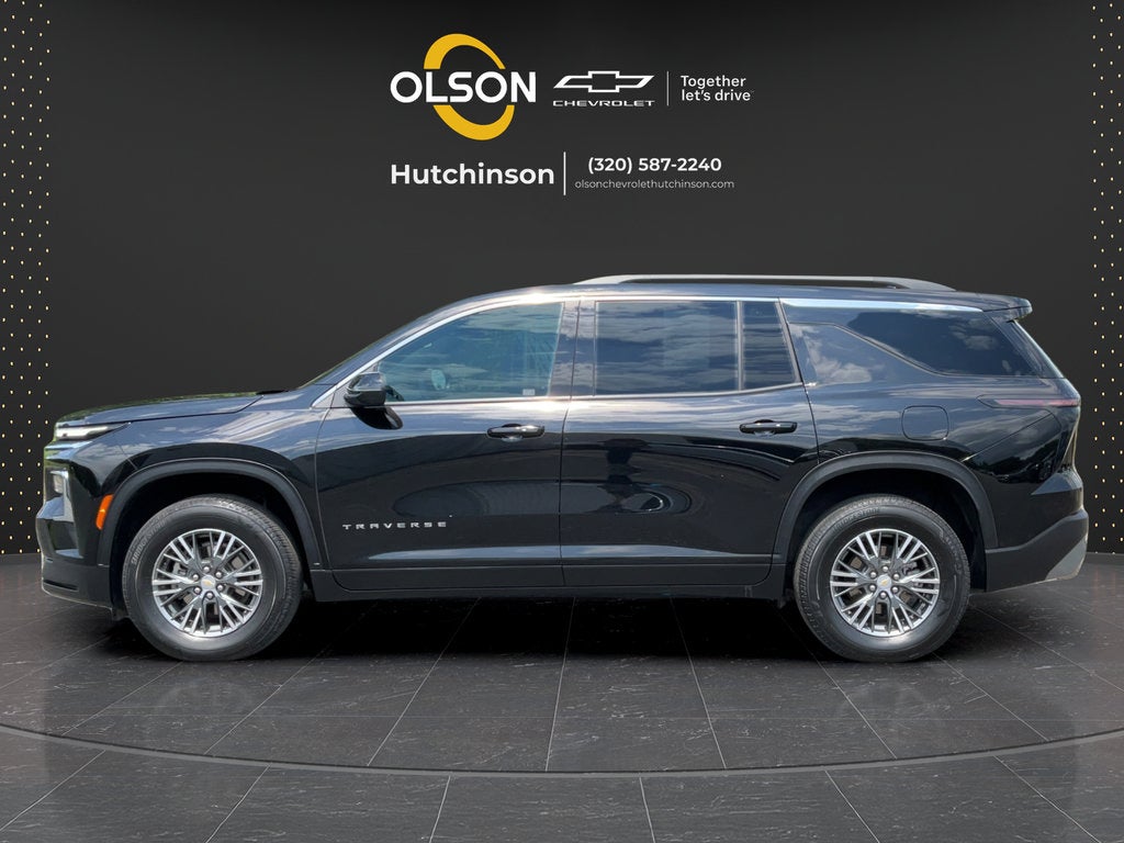 2025 Chevrolet Traverse LT