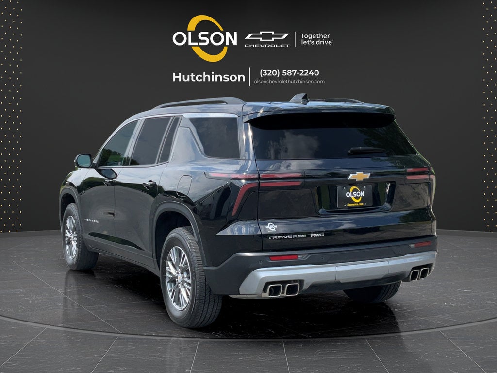 2025 Chevrolet Traverse LT