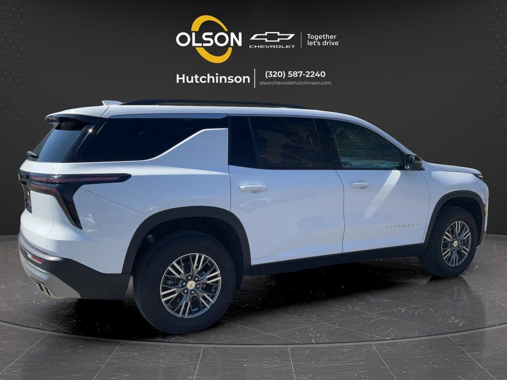 2025 Chevrolet Traverse LT