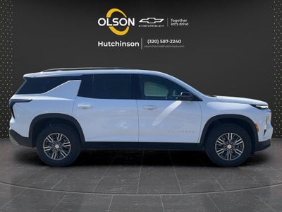 2025 Chevrolet Traverse LT
