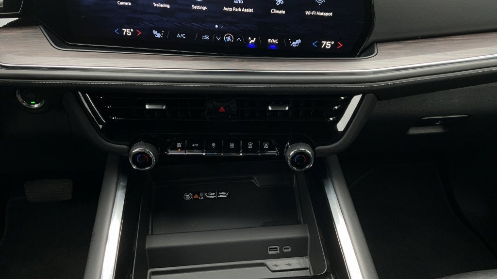 2025 Chevrolet Suburban Z71