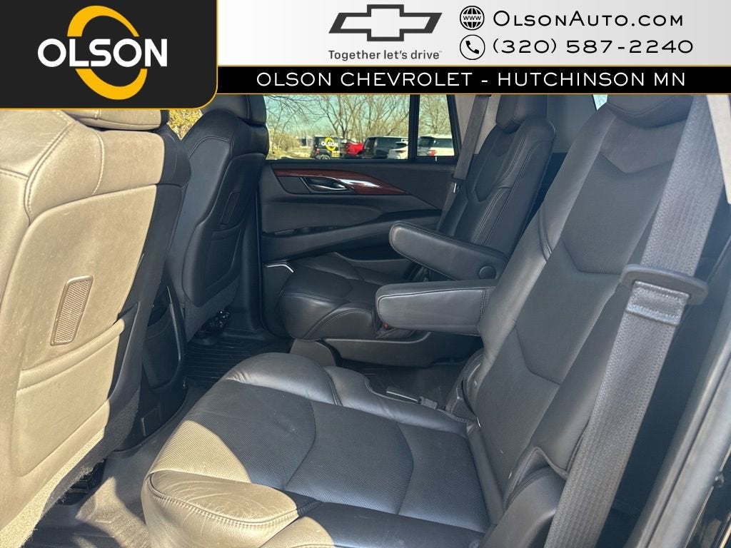 2018 Cadillac Escalade Luxury