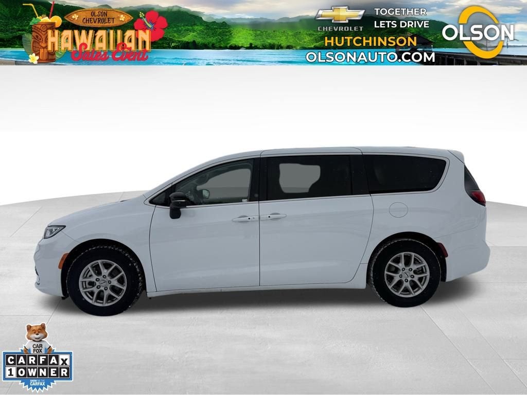 2024 Chrysler Pacifica Touring L