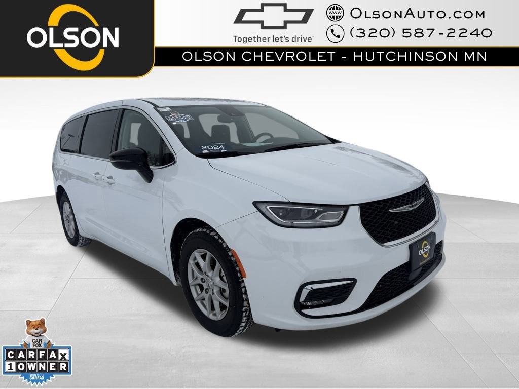 2024 Chrysler Pacifica Touring L