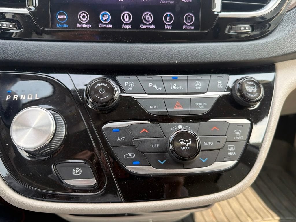 2019 Chrysler Pacifica Touring L Plus