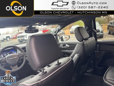 2025 Chrysler Pacifica Limited