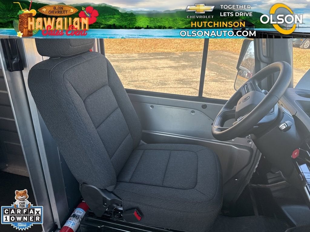 2024 BrightDrop Zevo 400 EJY