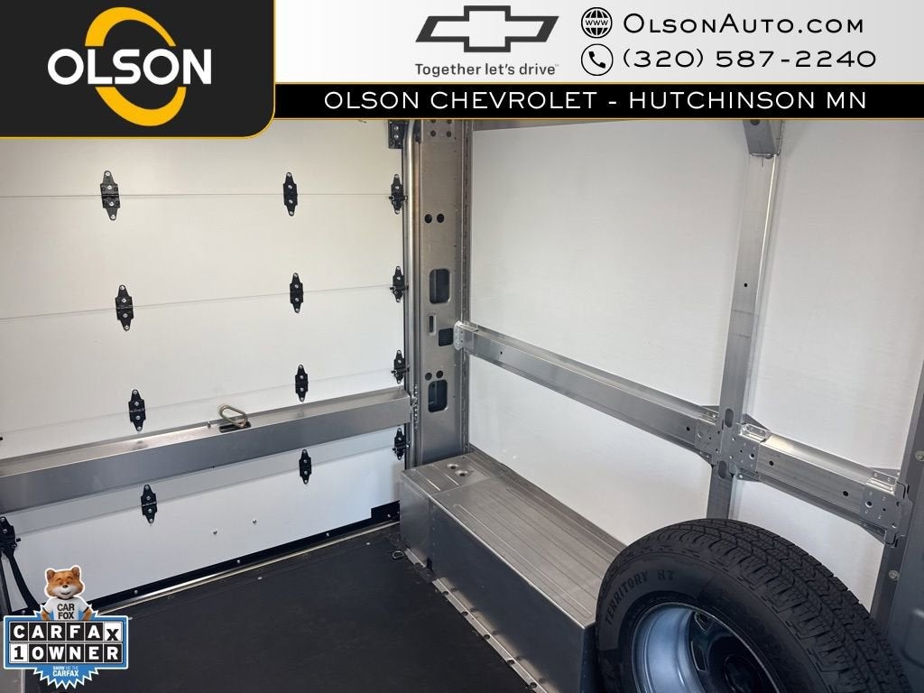 2024 BrightDrop Zevo 400 EJY