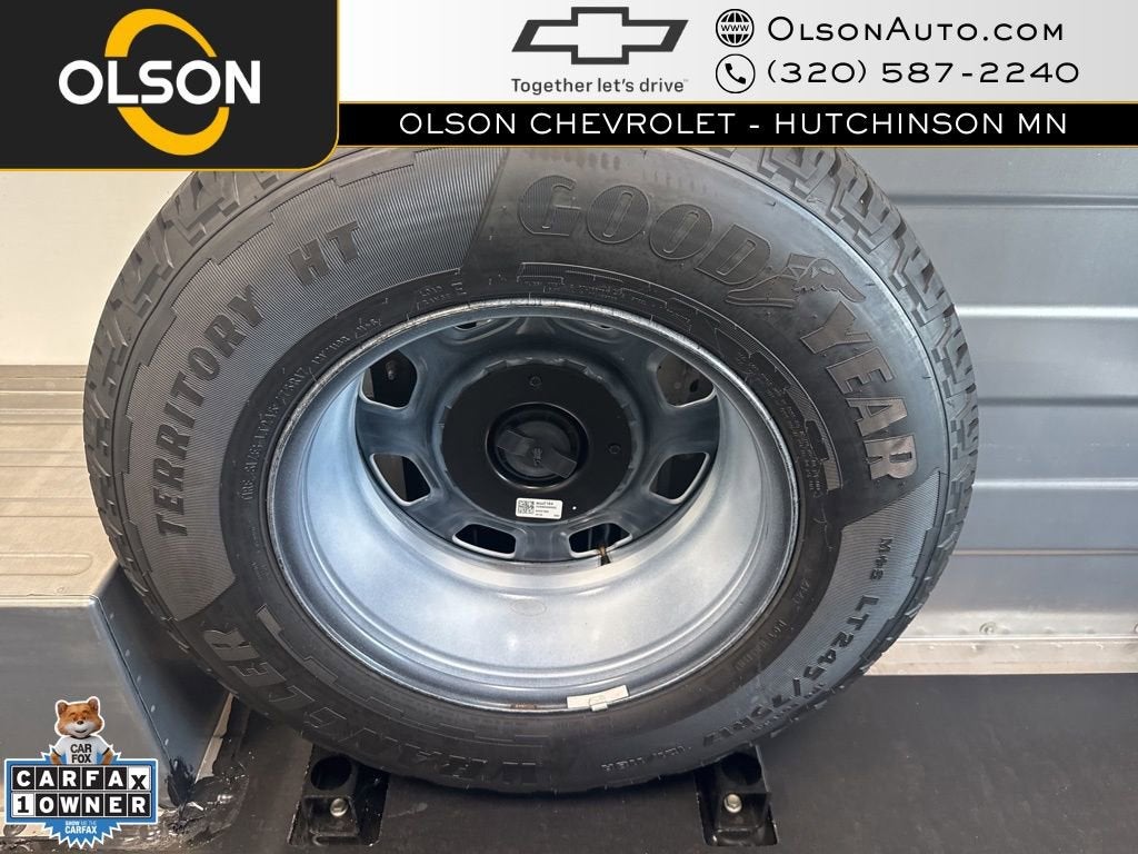 2024 BrightDrop Zevo 400 EJY