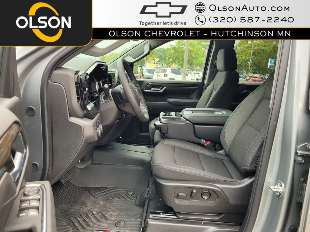 2025 Chevrolet Silverado 1500 LT