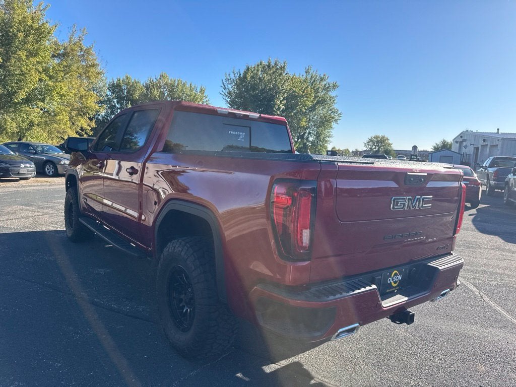2025 GMC Sierra 1500 AT4