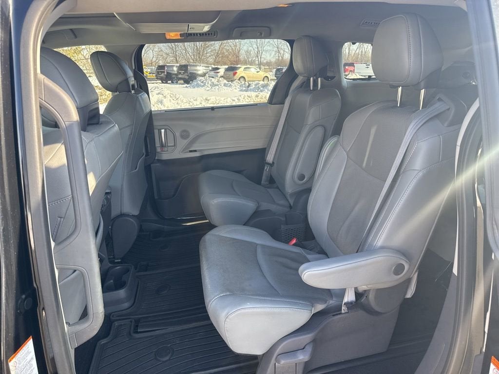 2021 Toyota Sienna Limited