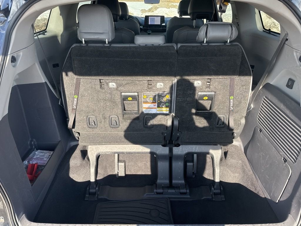2021 Toyota Sienna Limited