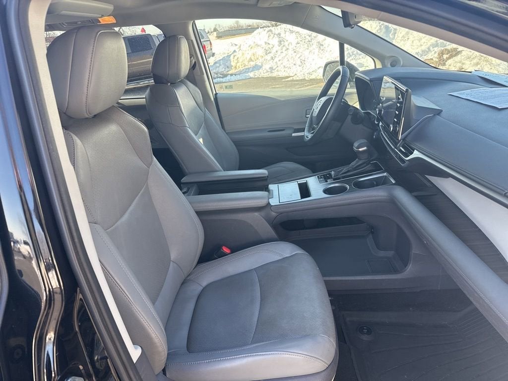 2021 Toyota Sienna Limited