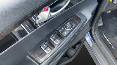 2016 Kia Sorento 2.4L LX