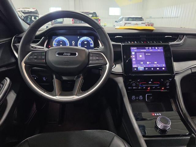 2025 Jeep Grand Cherokee Altitude 4x4
