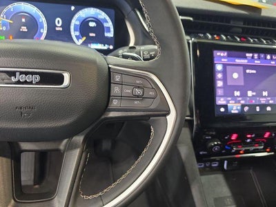 2025 Jeep Grand Cherokee Altitude 4x4