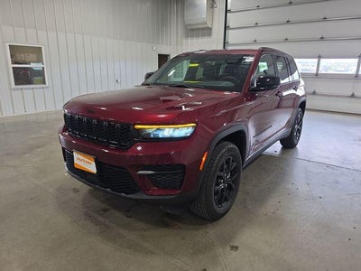 2025 Jeep Grand Cherokee Altitude 4x4