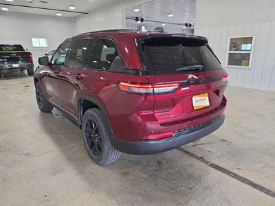 2025 Jeep Grand Cherokee Altitude 4x4