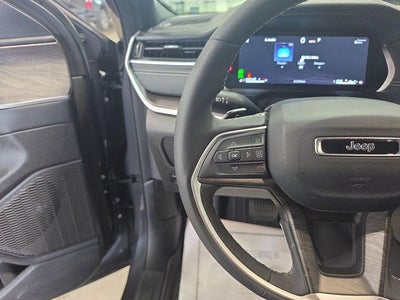 2025 Jeep Grand Cherokee L Limited 4x4
