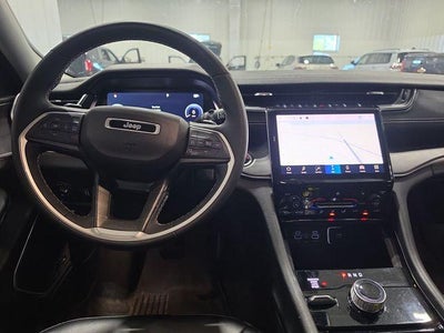 2023 Jeep Grand Cherokee L Limited 4x4