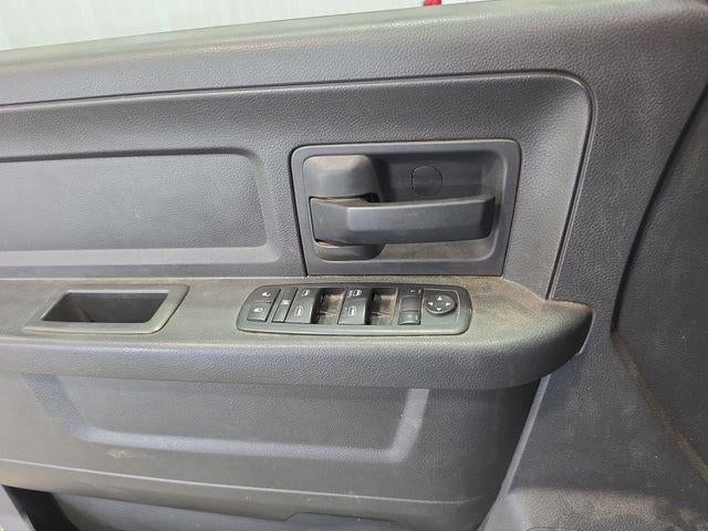 2012 RAM 1500 4WD Quad Cab 6.3 Ft Box Express