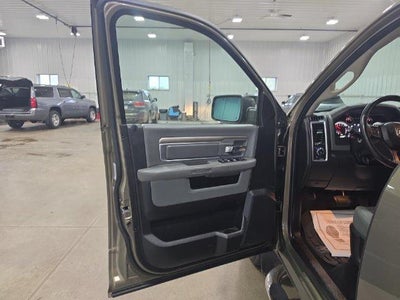 2015 RAM 1500 4WD Quad Cab 6.4 Ft Box Outdoorsman