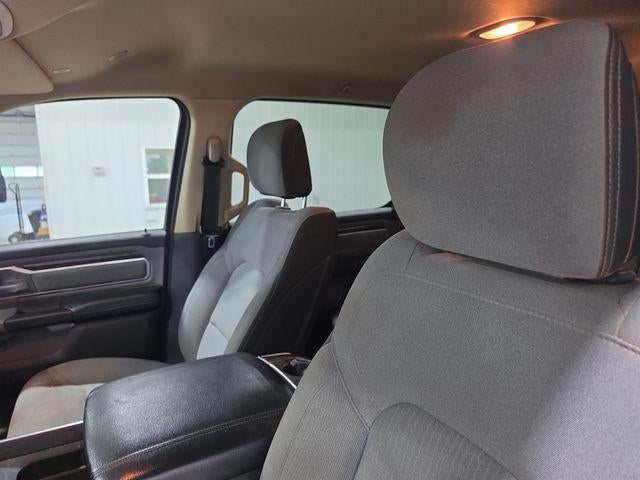 2019 RAM 1500 Big Horn/Lone Star 4x4 Crew Cab 5'7" Box