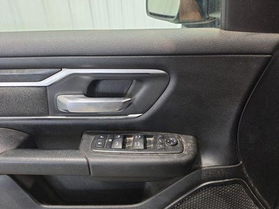 2019 RAM 1500 Big Horn/Lone Star 4x4 Crew Cab 5'7" Box