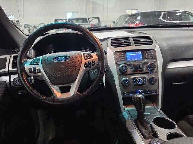 2014 Ford Explorer 4WD 4dr XLT
