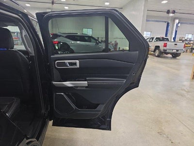 2024 Ford Explorer XLT 4WD