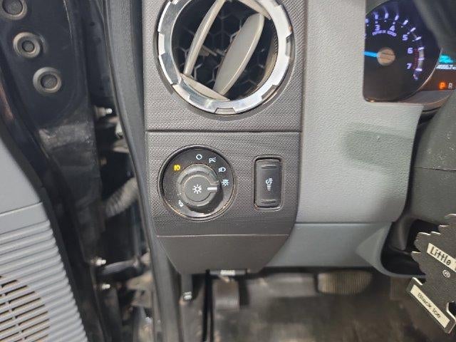 2014 Ford Super Duty F-250 SRW 4WD Crew Cab 6-3/4 Ft Box XLT