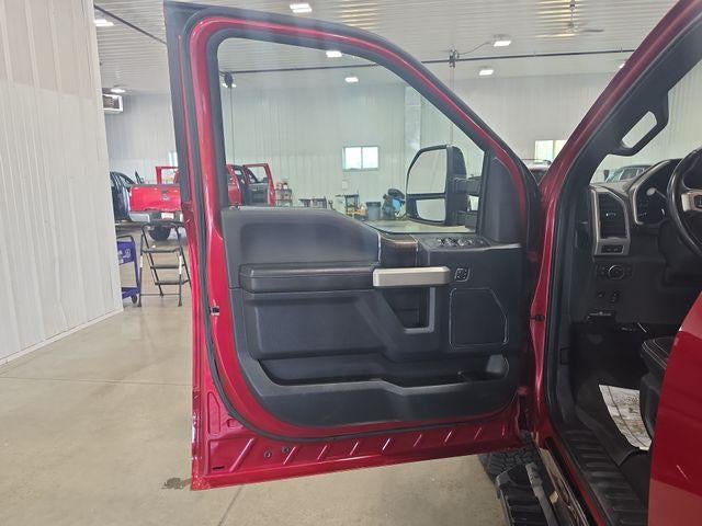 2022 Ford Super Duty F-350 SRW LARIAT 4WD Crew Cab 6.75' Box
