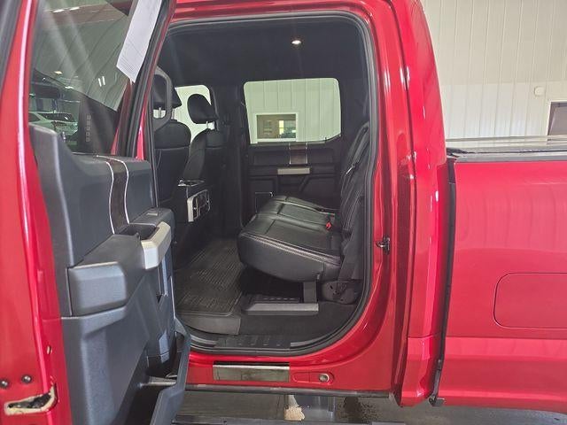 2022 Ford Super Duty F-350 SRW LARIAT 4WD Crew Cab 6.75' Box