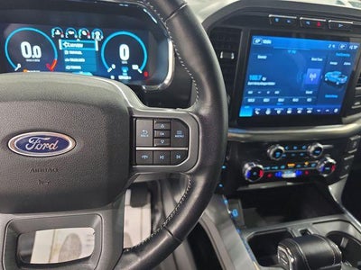2022 Ford F-150 LARIAT 4WD SuperCrew 5.5' Box