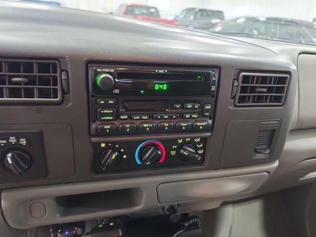 2002 Ford Super Duty F-250 Base