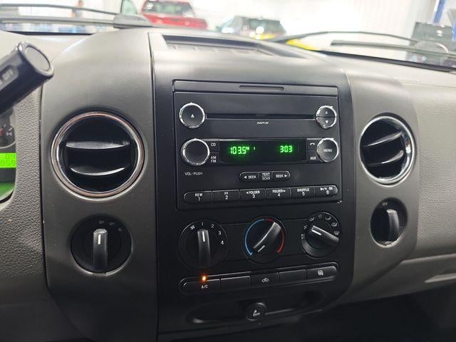 2008 Ford F-150 4WD SuperCrew Styleside 5-1/2 Ft Box XLT