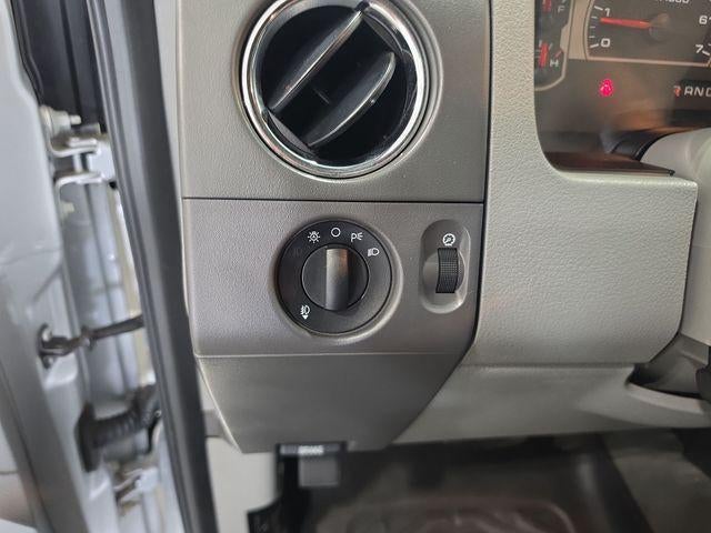 2008 Ford F-150 4WD SuperCrew Styleside 5-1/2 Ft Box XLT