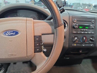 2006 Ford F-150 4WD SuperCab Styleside 5-1/2 Ft Box XLT