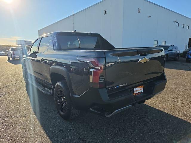 2026 Chevrolet Silverado EV e4WD Crew Cab Standard Range LT
