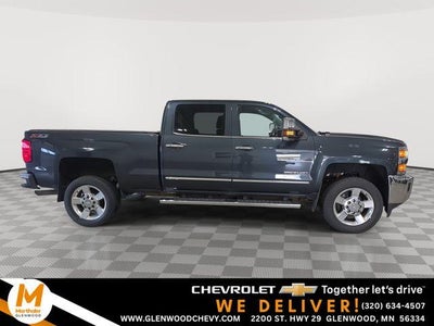 2017 Chevrolet Silverado 2500 HD Crew Cab Standard Box 4-Wheel Drive LTZ