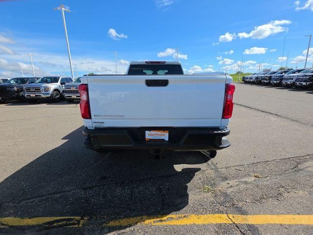 2026 Chevrolet Silverado 3500 HD Crew Cab Long Box 4-Wheel Drive Work Truck