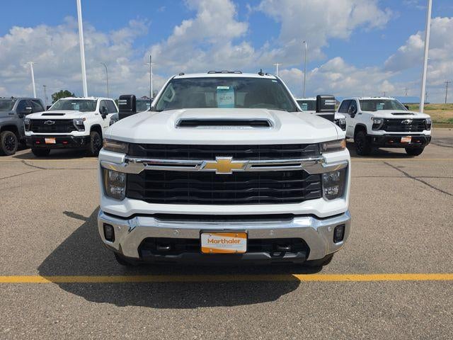 2026 Chevrolet Silverado 3500 HD Crew Cab Standard Box 4-Wheel Drive LT