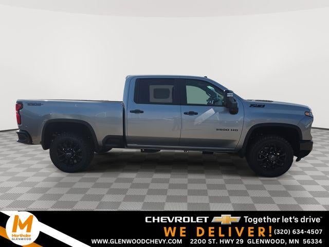 2026 Chevrolet Silverado 3500 HD Crew Cab Standard Box 4-Wheel Drive LT